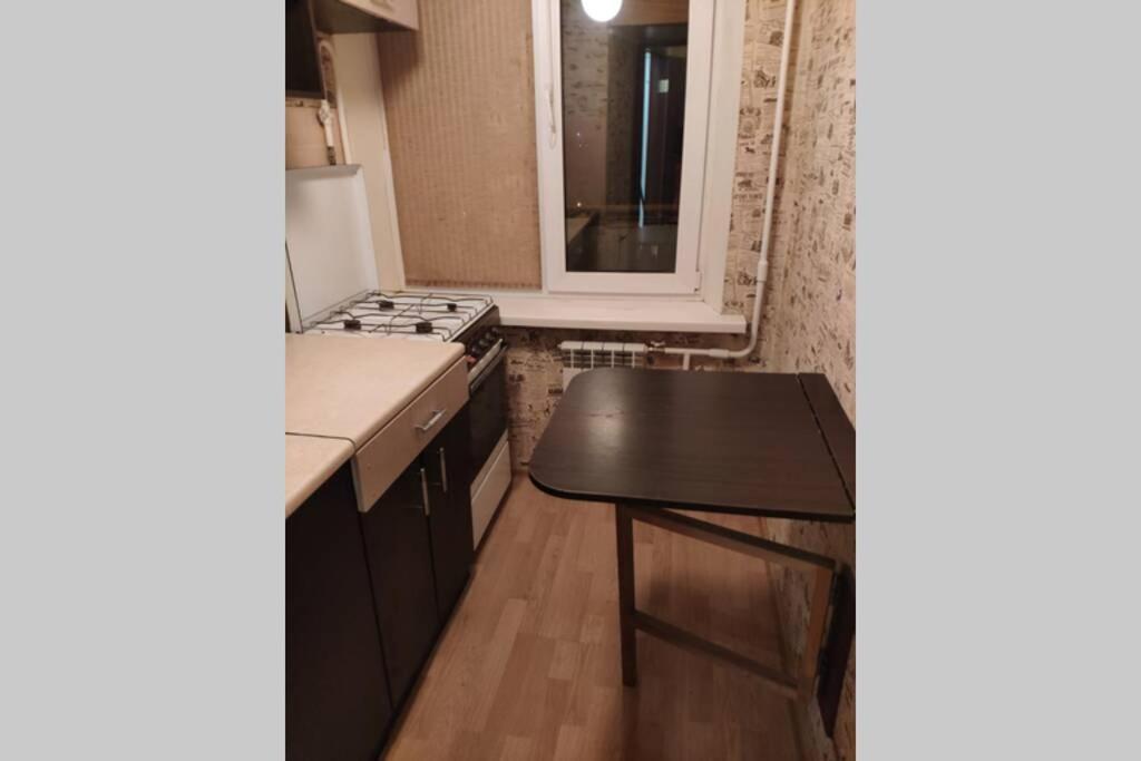 Small Apartment For 2 เคียฟ ภายนอก รูปภาพ